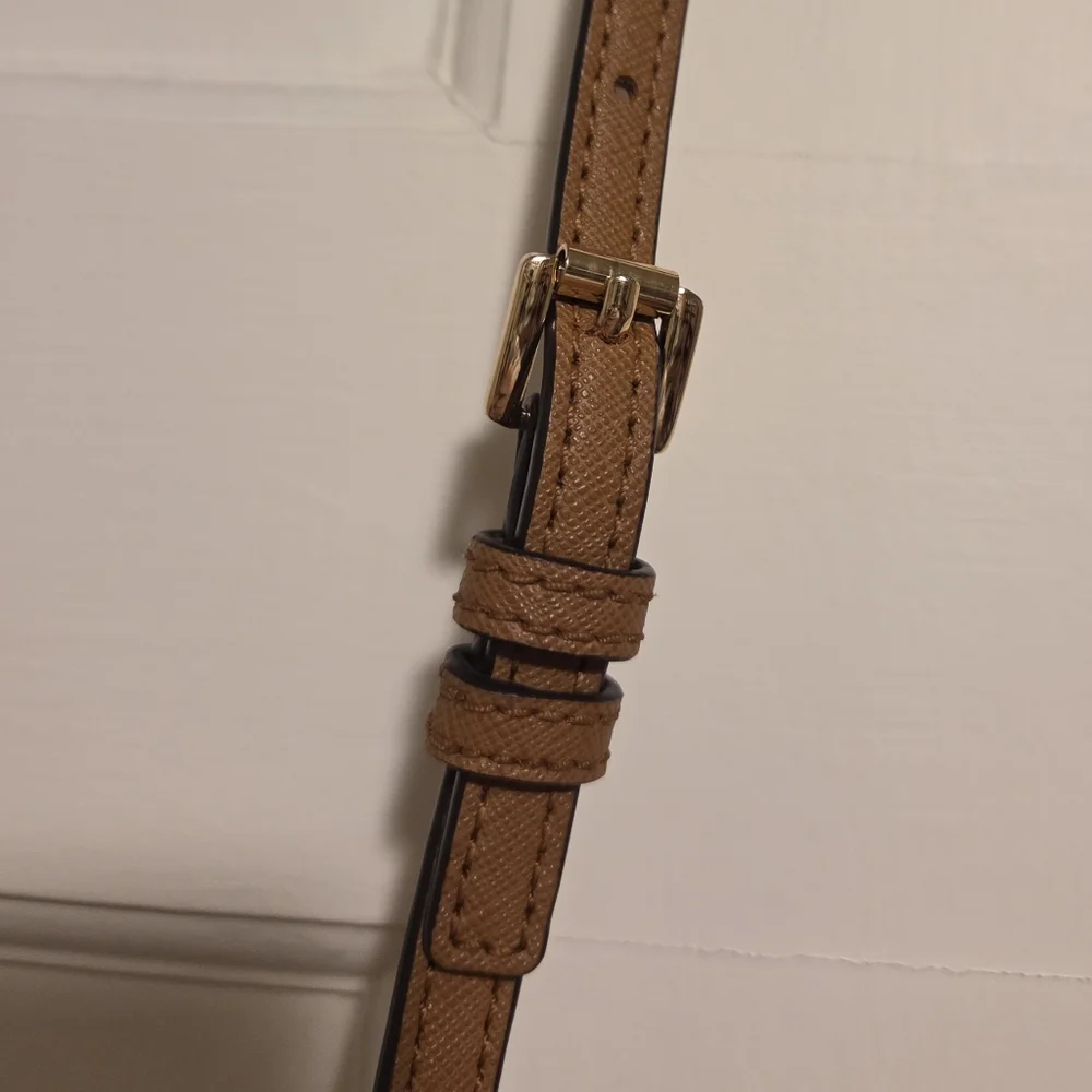 Michael Kors Off White, Grey, and Brown MK Print crossbody jet set bag - Picture 9 of 16